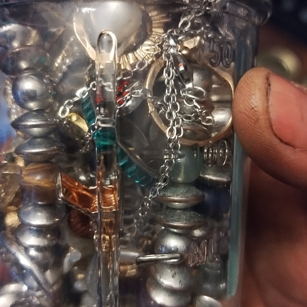 All Wearable Jewlery - Picture 5 of 5